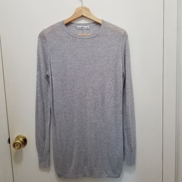 Zara: Long Knit Side Slit Sweater - Picture 2 of 8